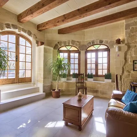 Penmon Farmhouse Villa *