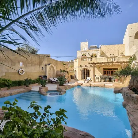 Penmon Farmhouse * Għarb