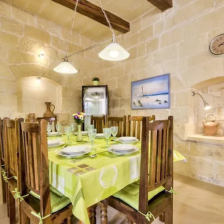 Villa Penmon Farmhouse